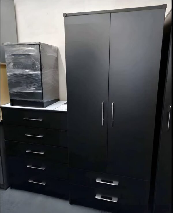 2 Door Wardrobe - Image 12