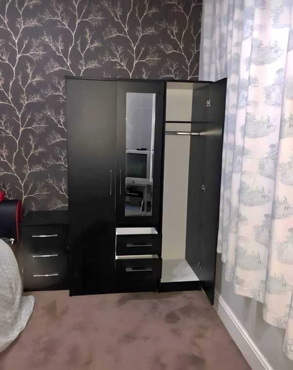 3 Door Wardrobe - Image 6