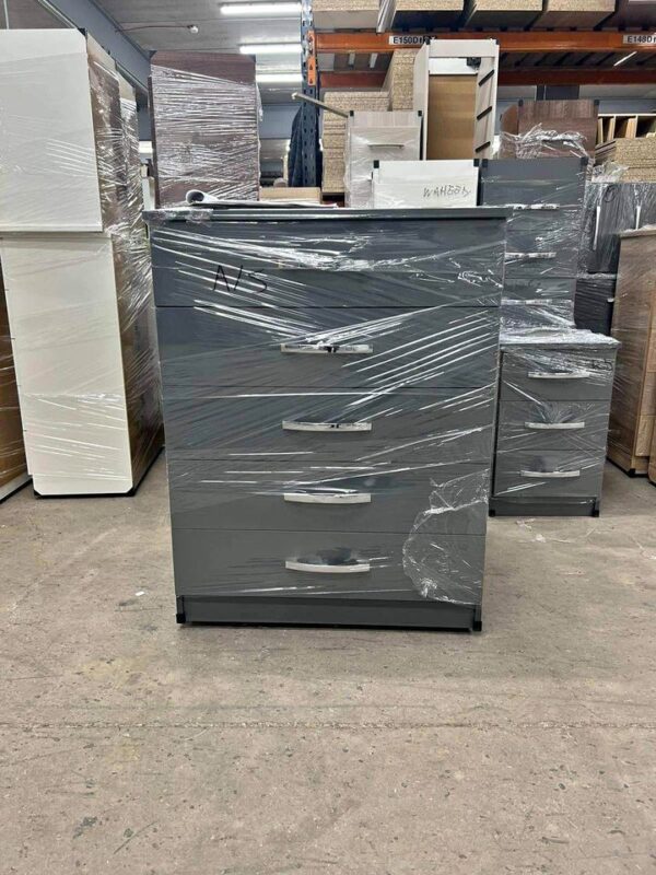 Chest of Drawers - Image 16