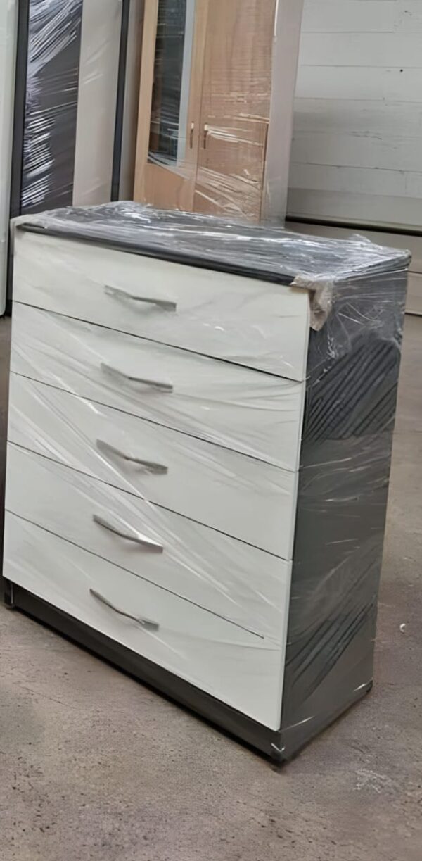 Chest of Drawers - Image 9