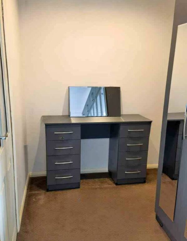 Dressing Tables - Image 4
