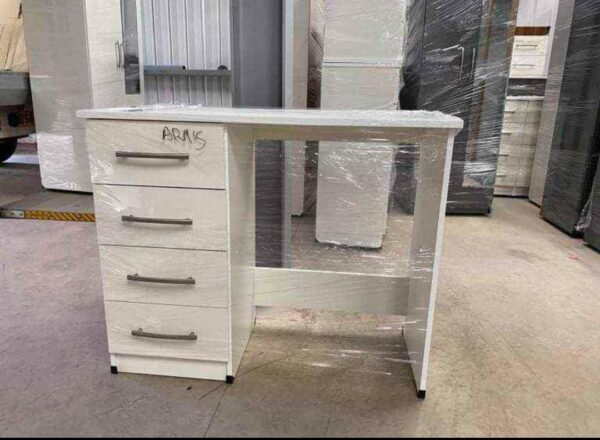Dressing Tables - Image 5
